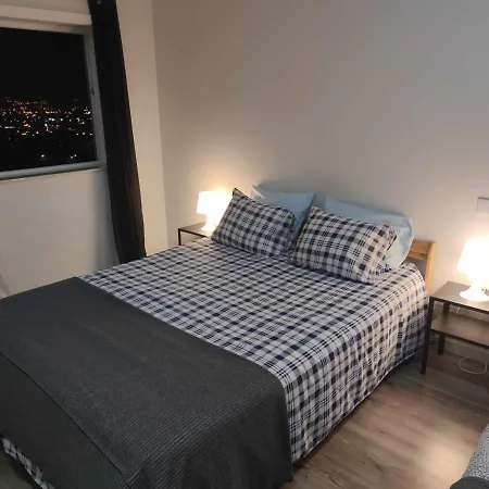 Bossa Nova Quarto em Acomodações Particulares