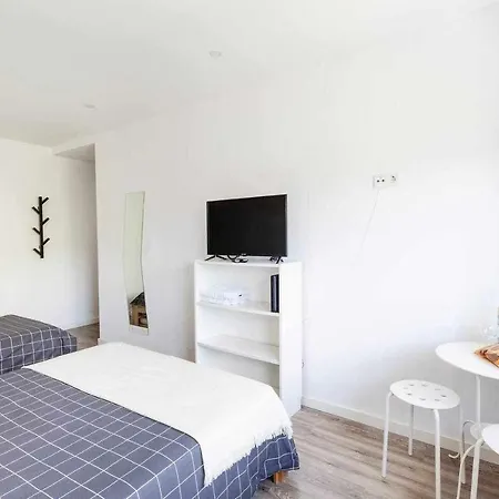 Quarto em Acomodações Particulares Bossa Nova *